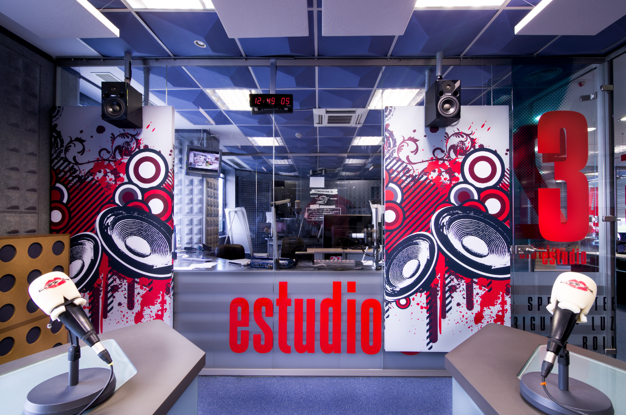 Estudio radio-O05MA1500320- (1)