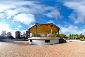 Tratamiento acústico absorbente en templete musical