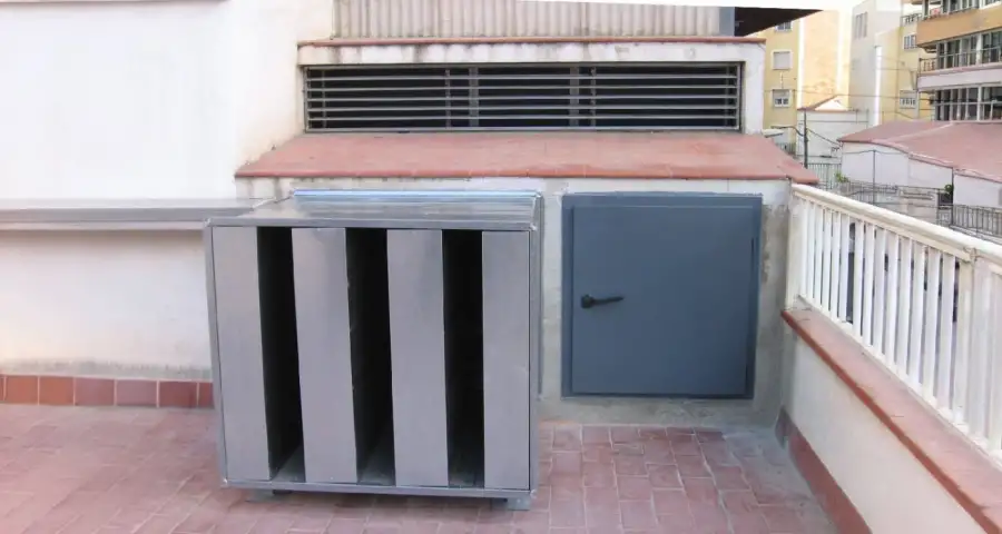 Puerta acústica especial