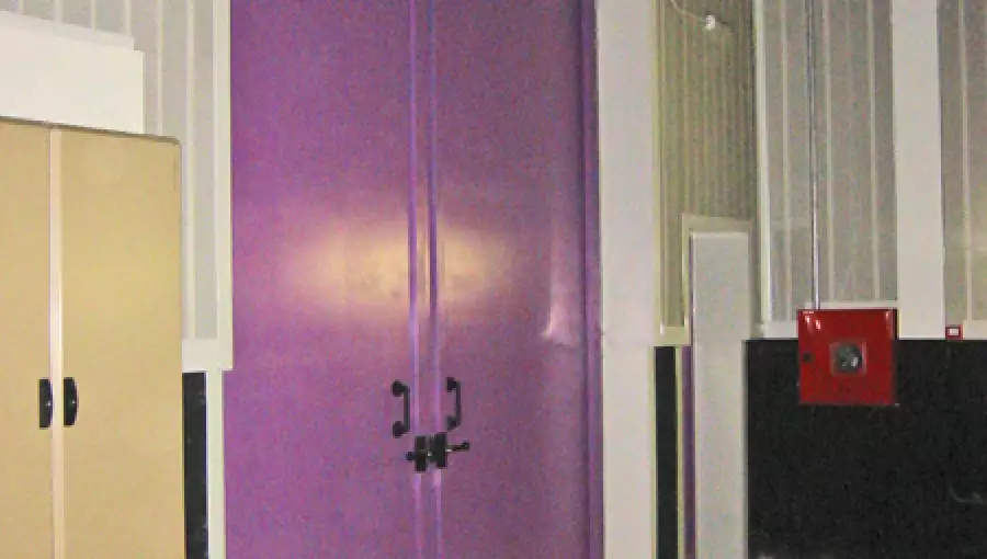 RS3-XL-f04.jpg