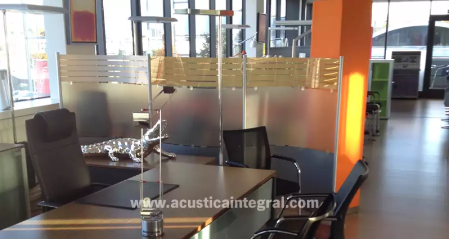 Acustica: https://www.acusticaintegral.com/includes/cache/_CACHE-75225758c34ec83118e4643c542f11eb_900x480.jpg