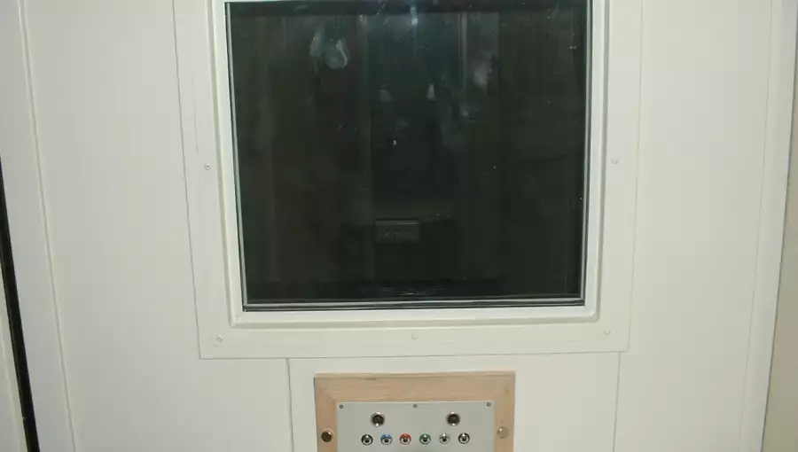 CABINA-AUDIO-fa-11.jpg